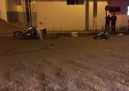 Em Rio Paranaíba, duas motocicletas batem e deixam motoristas feridos